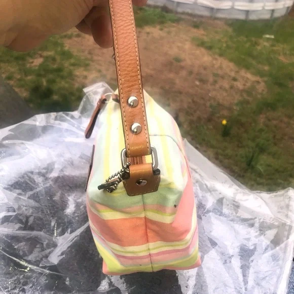 Coach watercolor purse - Picture 9 of 10